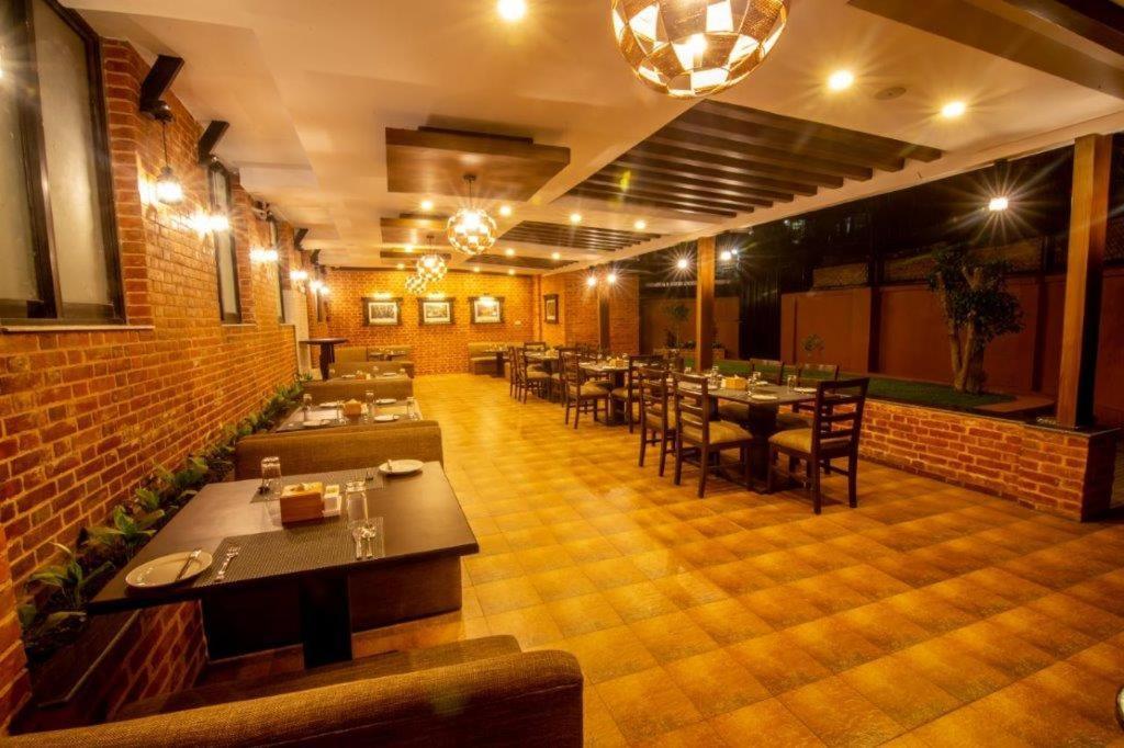 Pashupati Boutique Hotel & Spa Katmandou Extérieur photo