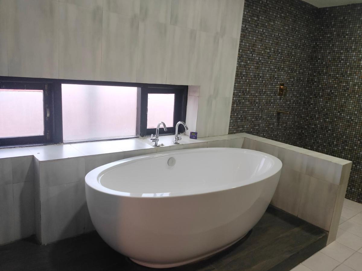 Pashupati Boutique Hotel & Spa Katmandou Extérieur photo